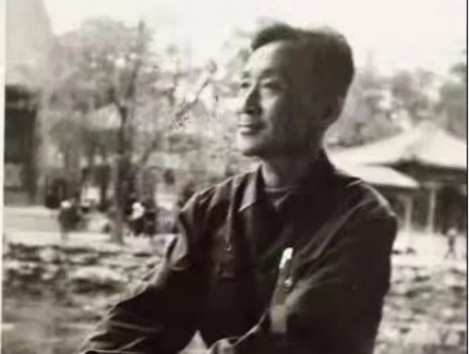 散文诗泰斗耿林莽在青逝世，享年96岁
