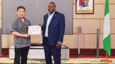 杨思崇中医受邀出席尼日利亚大使馆中尼中医文化交流活动