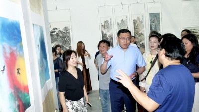丹青铸军魂  庆祝建军99周年书画名家邀请展在北京怀柔开幕