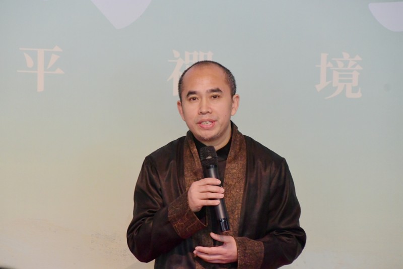 《莲开盛世》王国平禅境油画展5月1日在中华世纪坛开幕